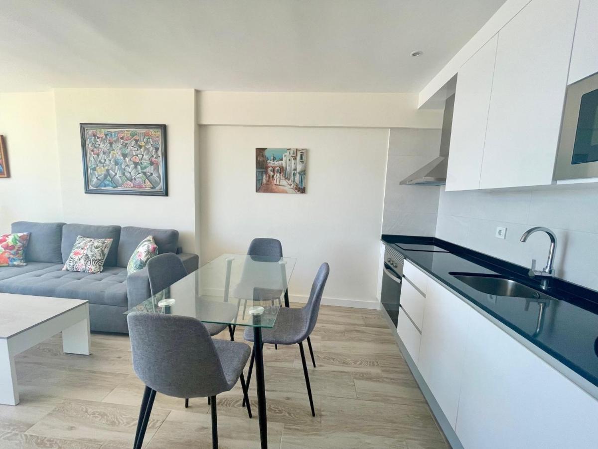 Gemelos 1 Modern Seaviews 베니돔 외부 사진